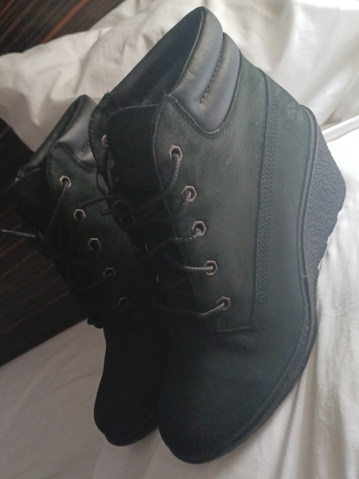 Timberland Black Women’s Heeled Lace-Up Boots
